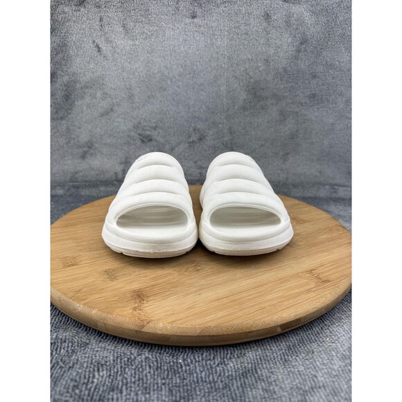 UGG Shoes Girls Size 7 White Sport Yeah Slide Sandals Platform Foam - Picture 2 of 9